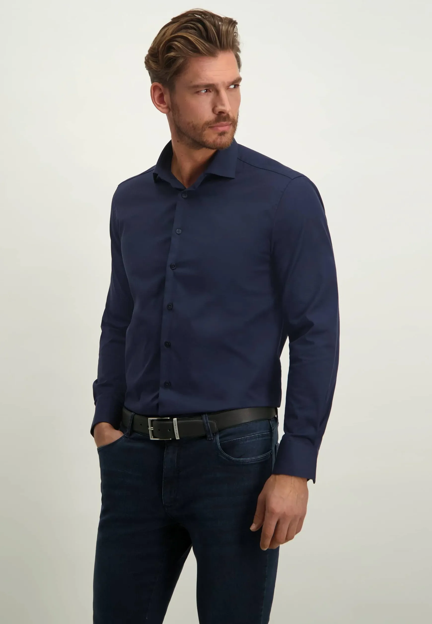 ESSENTIALS riem van ranger leder