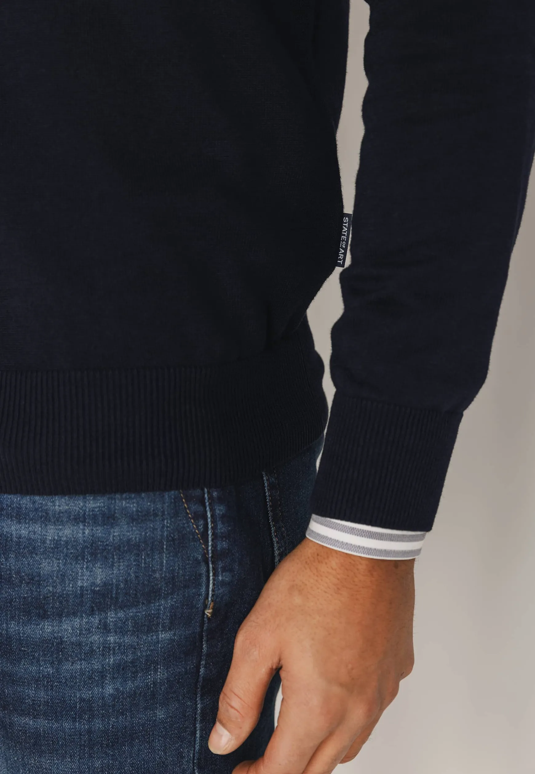 ESSENTIALS trui met ronde hals