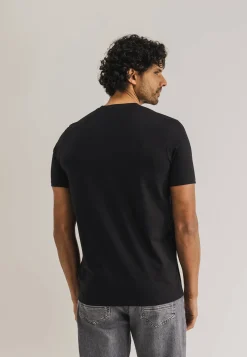 ESSENTIALS T-shirt met ronde hals