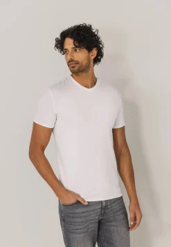 ESSENTIALS T-shirt met V-hals