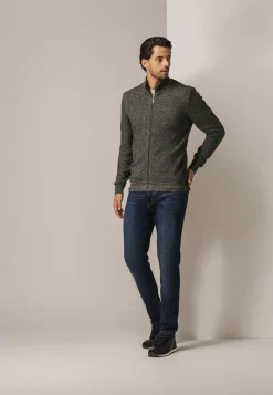 Gemêleerd vest met structuurdessin
