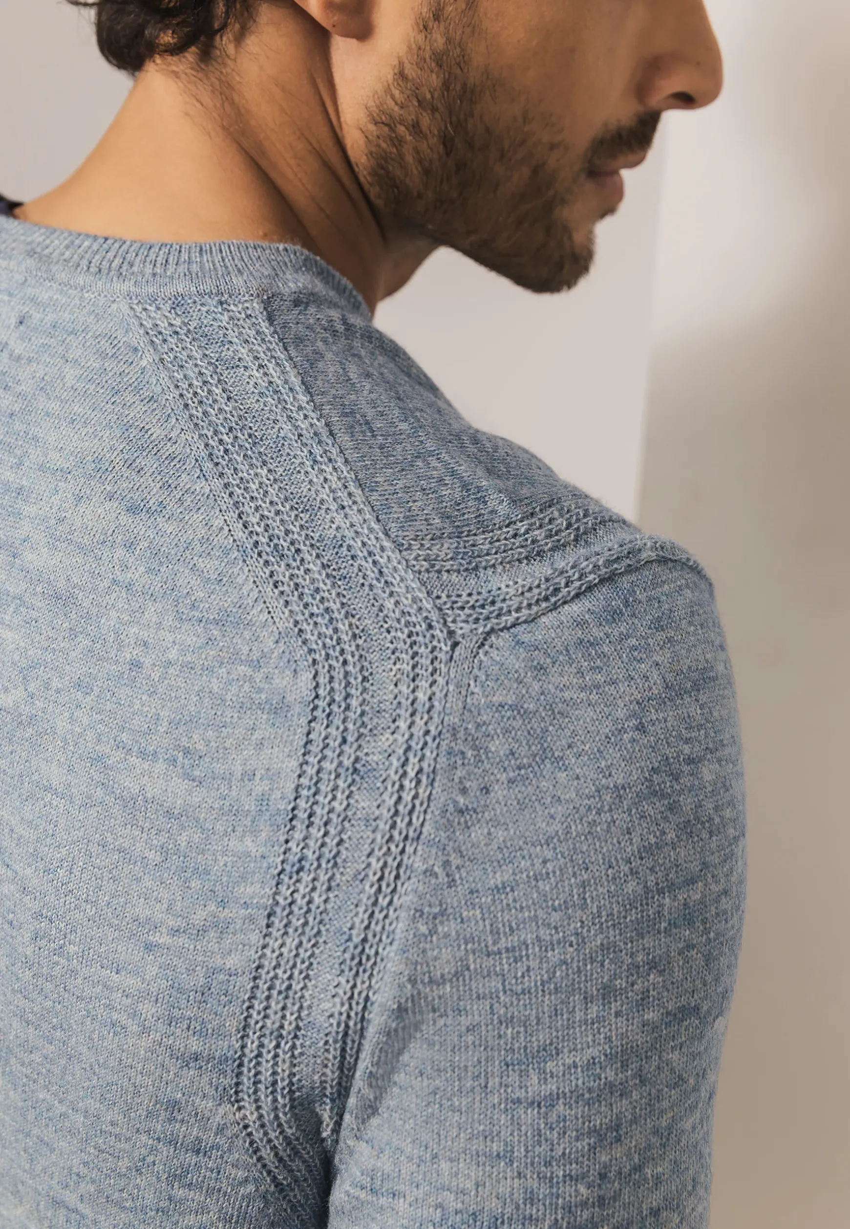 Gemêleerde trui met ribdetails