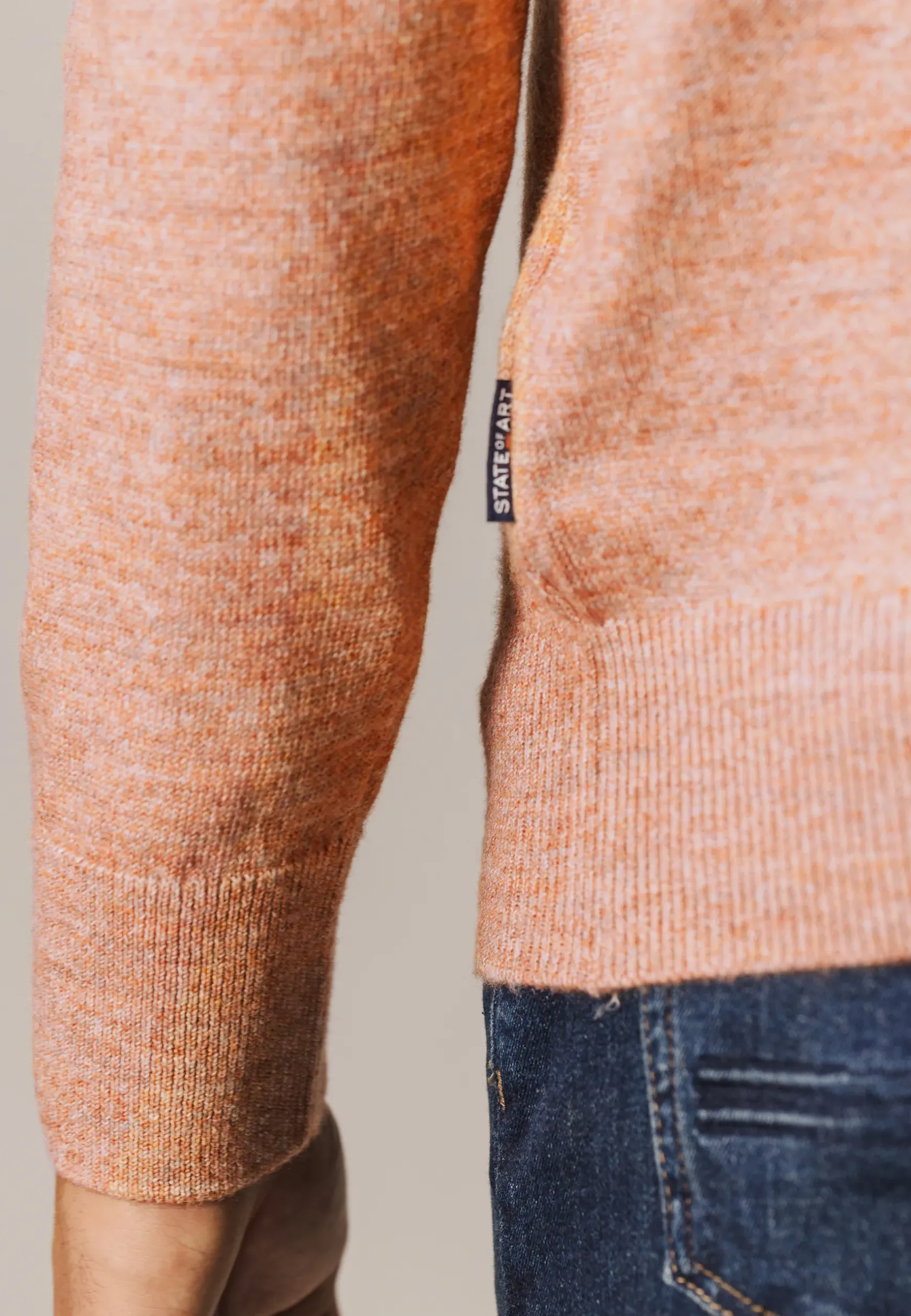 Gemêleerde trui met ribdetails