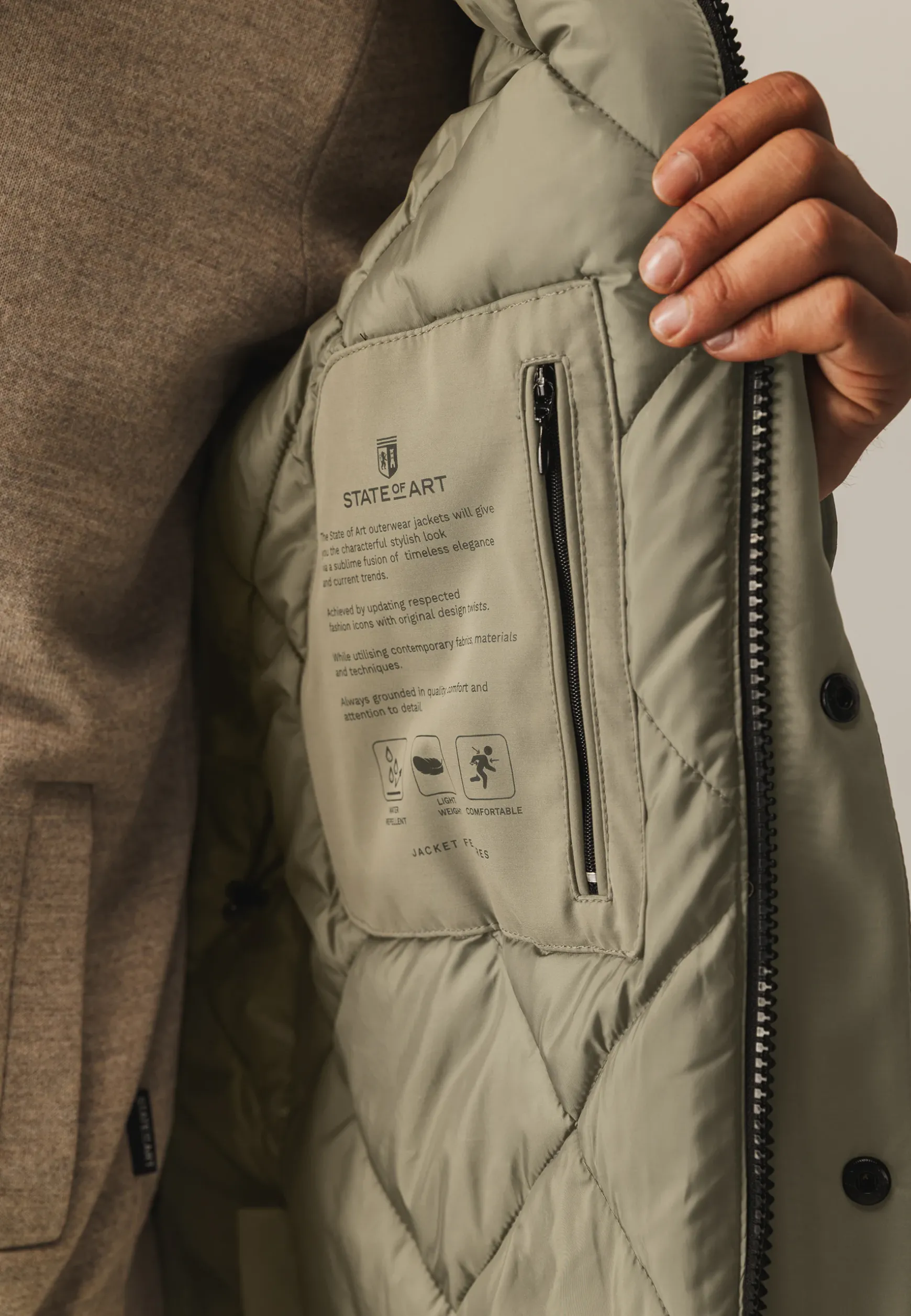 Gewatteerde parka met capuchon