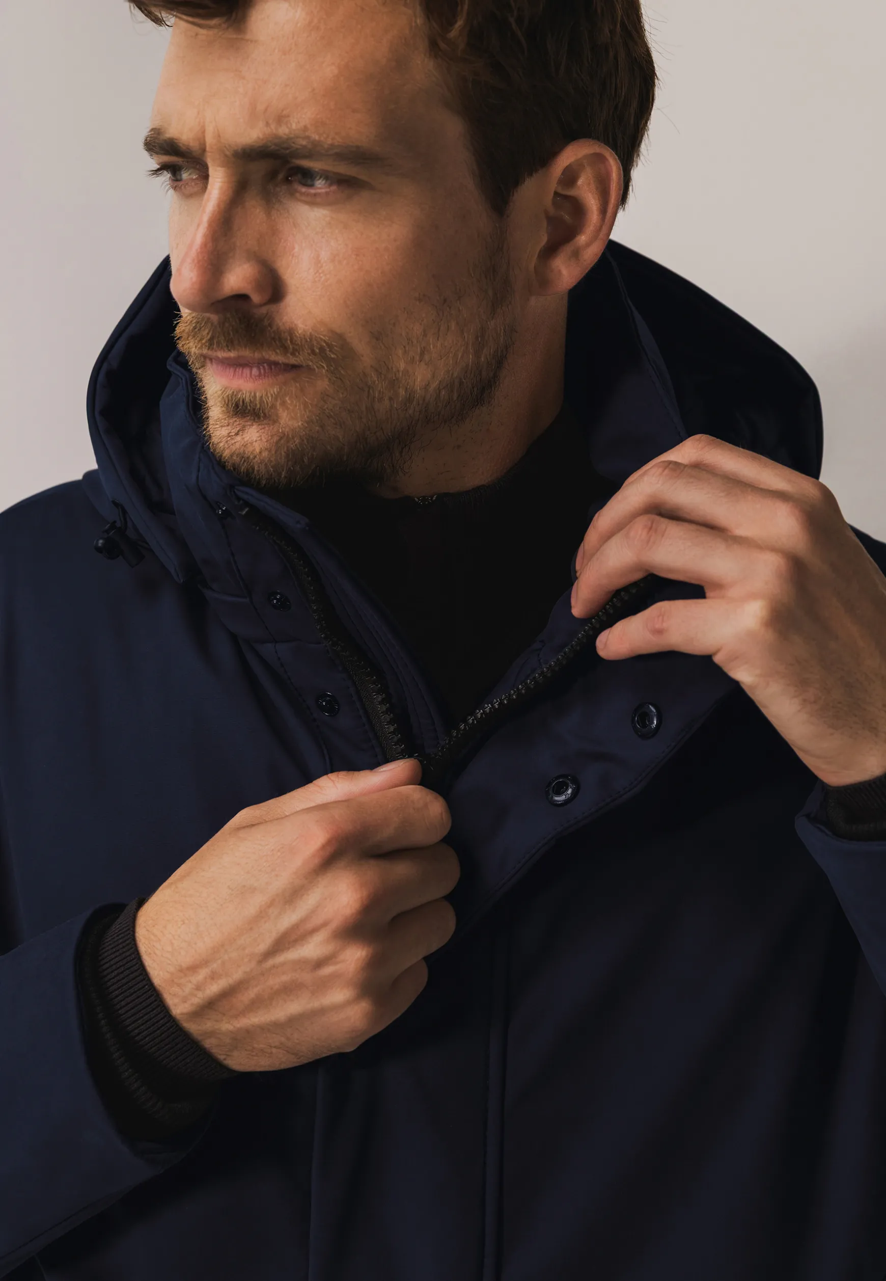 Gewatteerde parka met capuchon