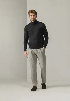 NAVIGATOR chino in stretchstof met visgraatmotief