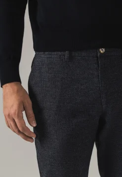 NAVIGATOR geruite chino in stretchstof