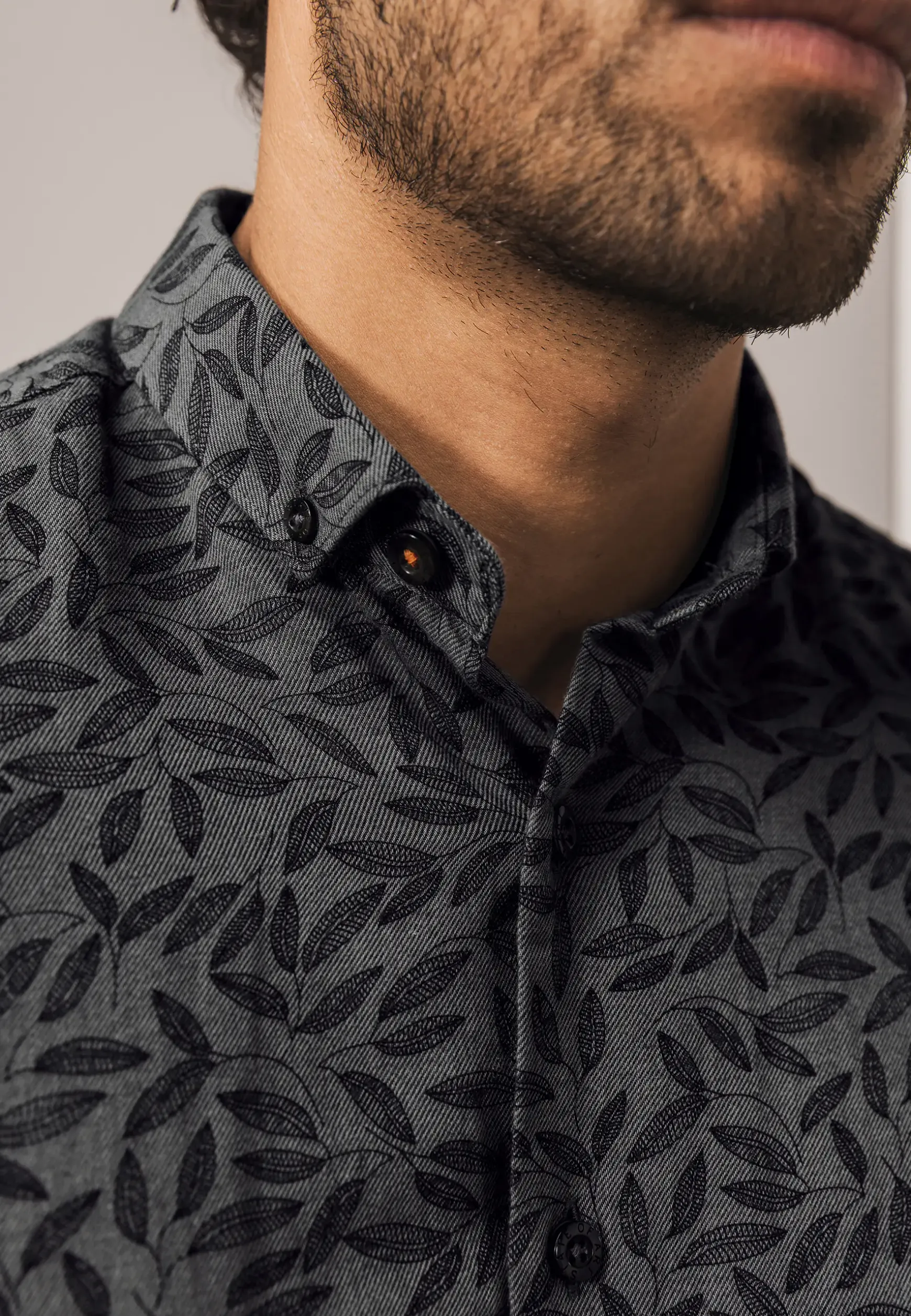 Twill overhemd met botanische print