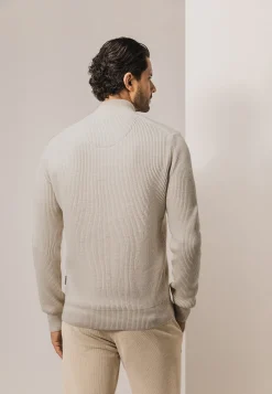 Vest met structuurpatroon