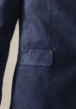 Volledig gevoerde babycord blazer